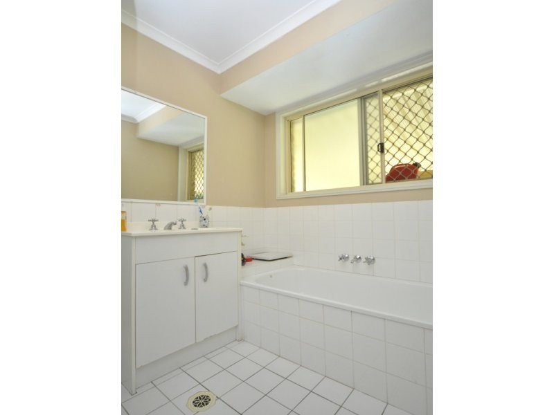 9/8 Hercule Court, Oxenford QLD 4210