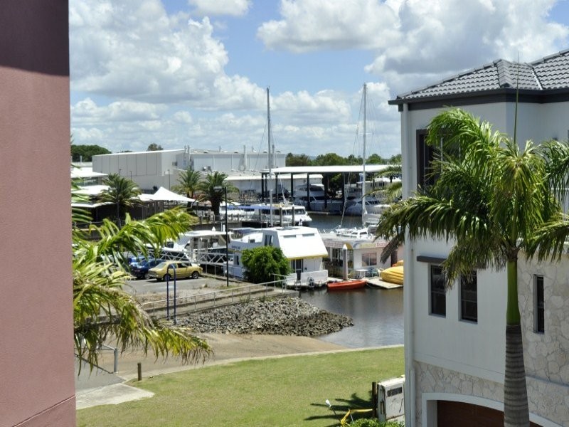 110/56 Sickle Avenue, Hope Island QLD 4212