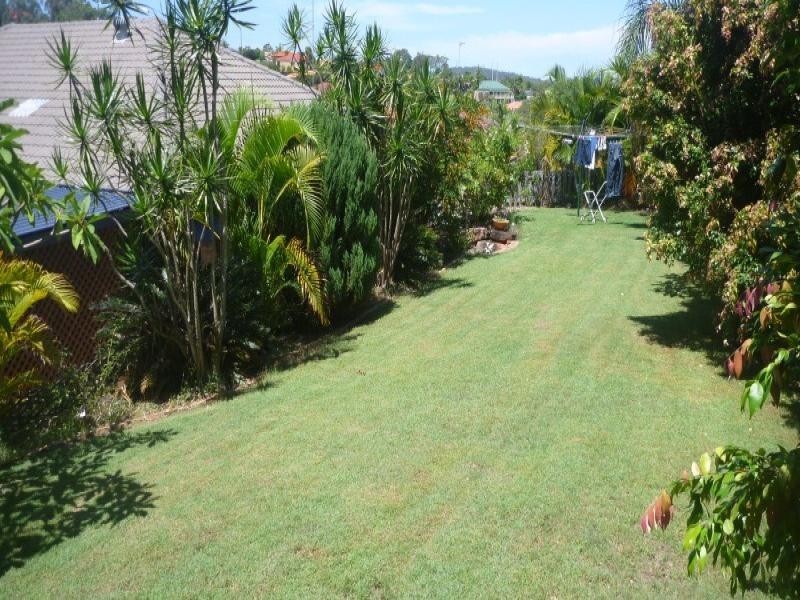 12 Matzia Avenue, Pacific Pines QLD 4211