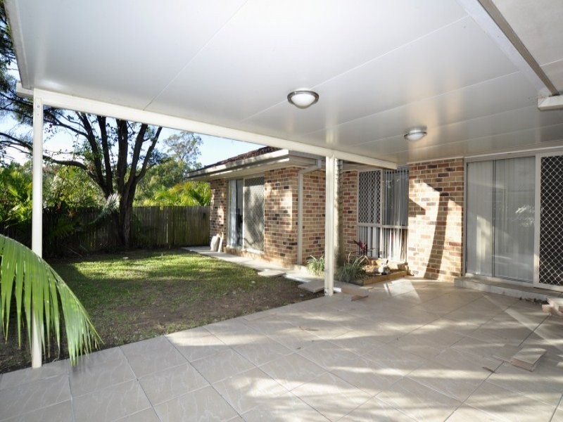 95 Mildura Drive, Helensvale QLD 4212