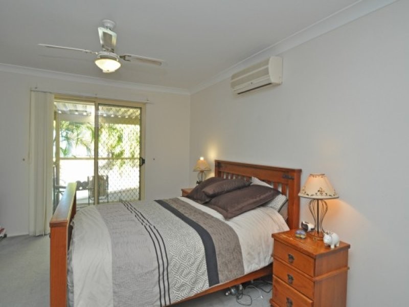 12 Gosford Court, Helensvale QLD 4212