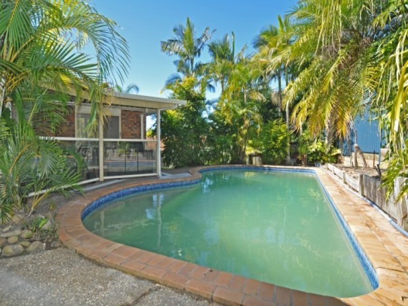 12 Gosford Court, Helensvale QLD 4212