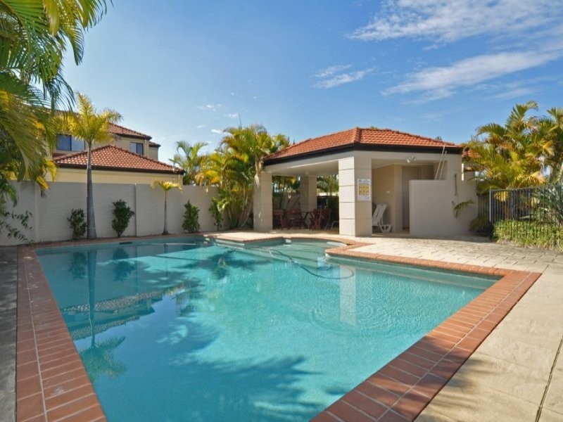 8 The Parade, Monterey Keys QLD 4212