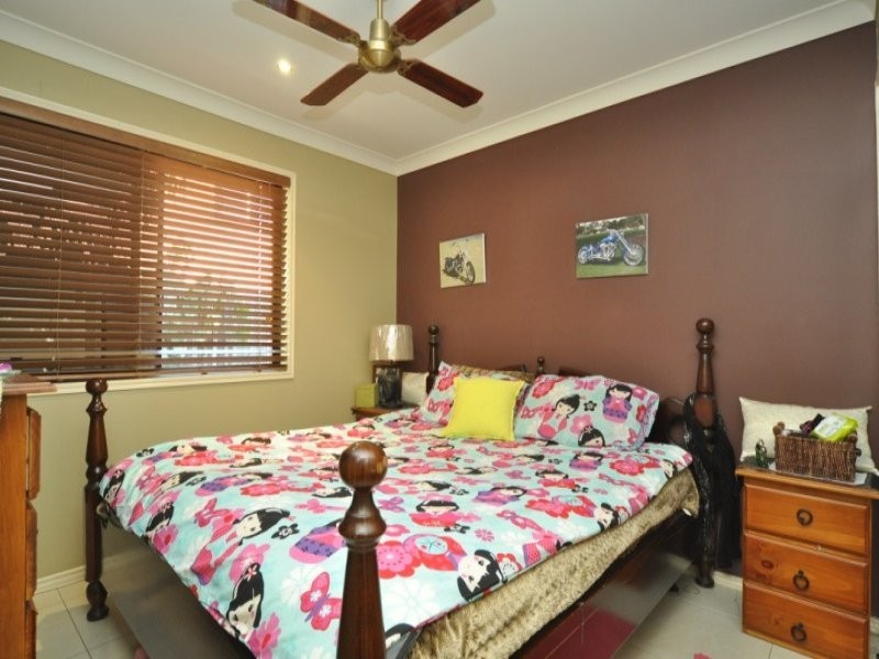 30 Barr’s Avenue, Oxenford QLD 4210