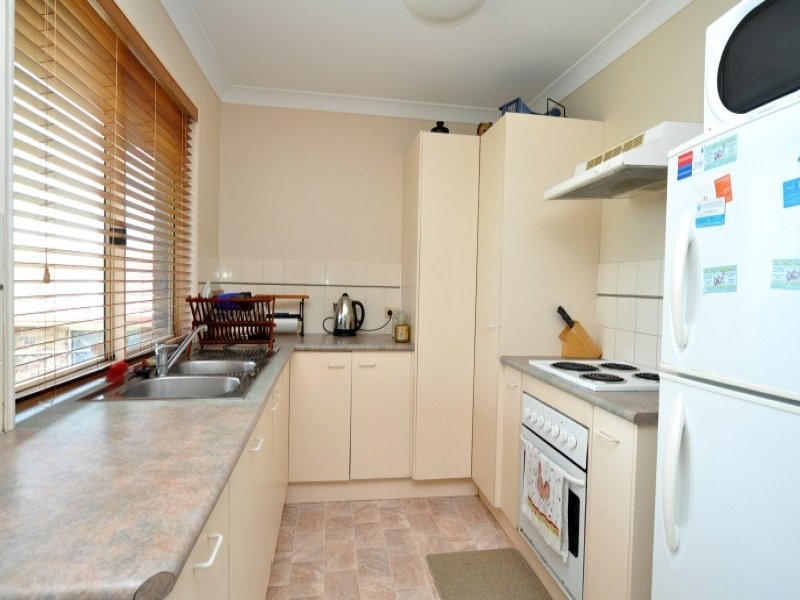 33 Crestridge Crescent, Oxenford QLD 4210