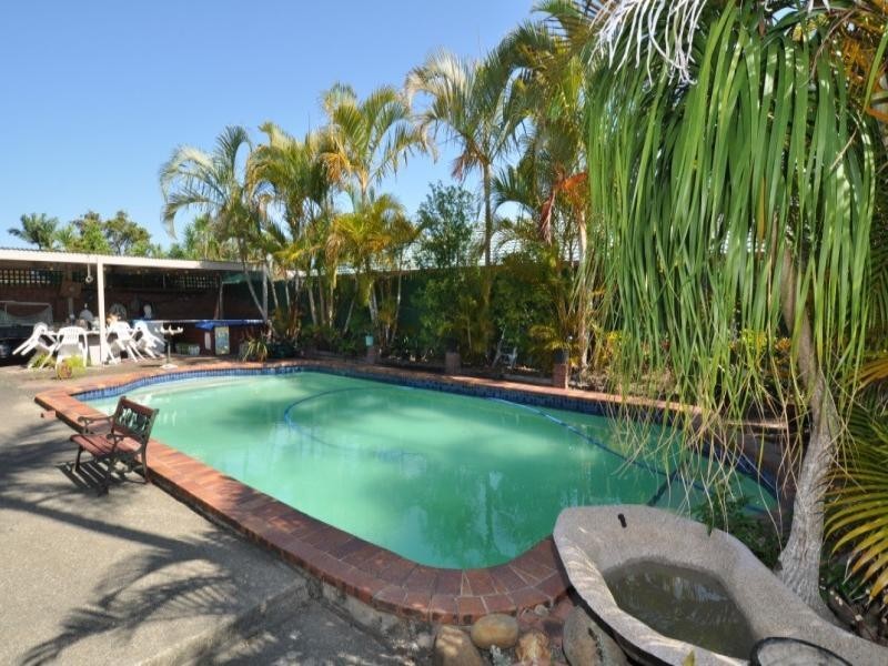 2 Lismore Drive, Helensvale QLD 4212