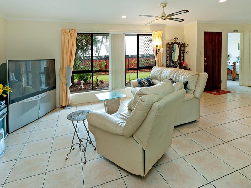 10 Erindale Court, Helensvale QLD 4212