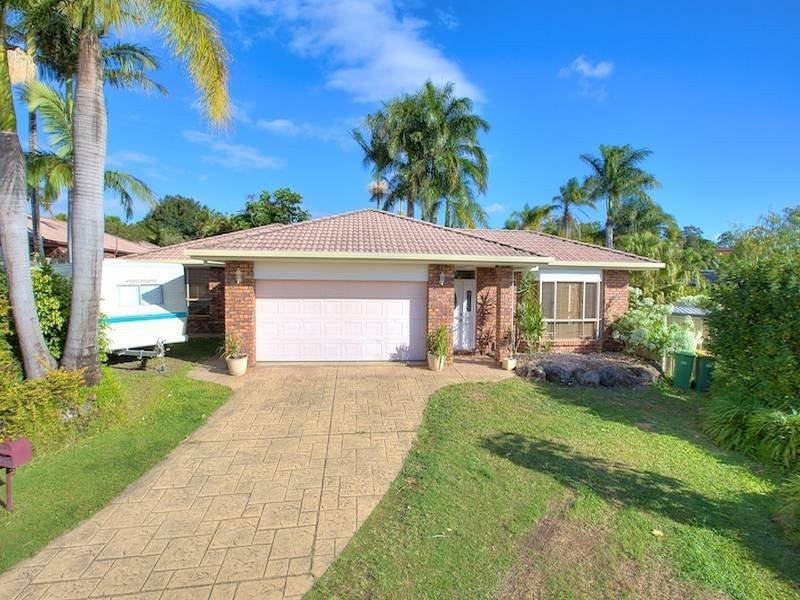 9 Plympton Court, Helensvale QLD 4212