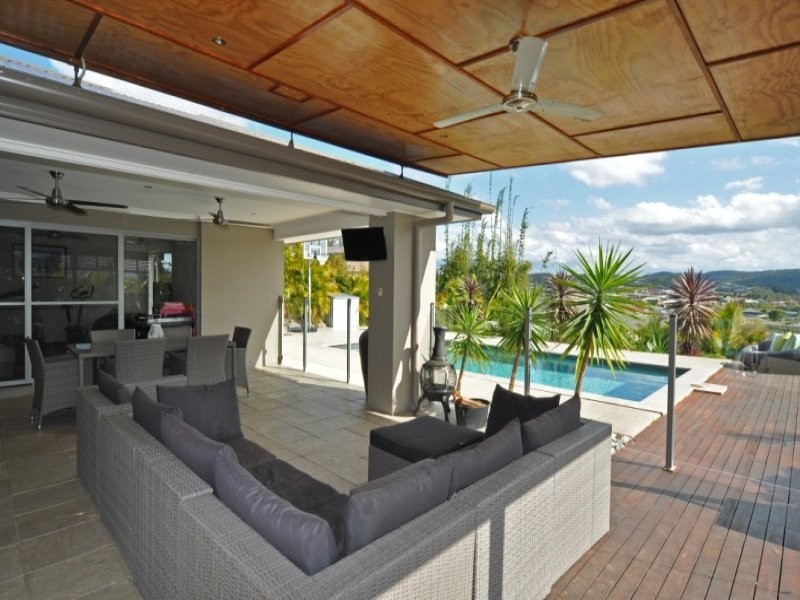 94 Salvado Drive, Pacific Pines QLD 4211