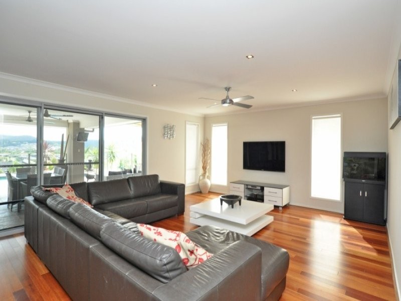94 Salvado Drive, Pacific Pines QLD 4211