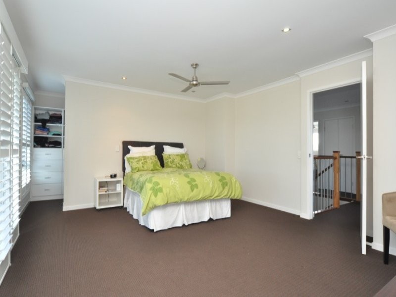 94 Salvado Drive, Pacific Pines QLD 4211
