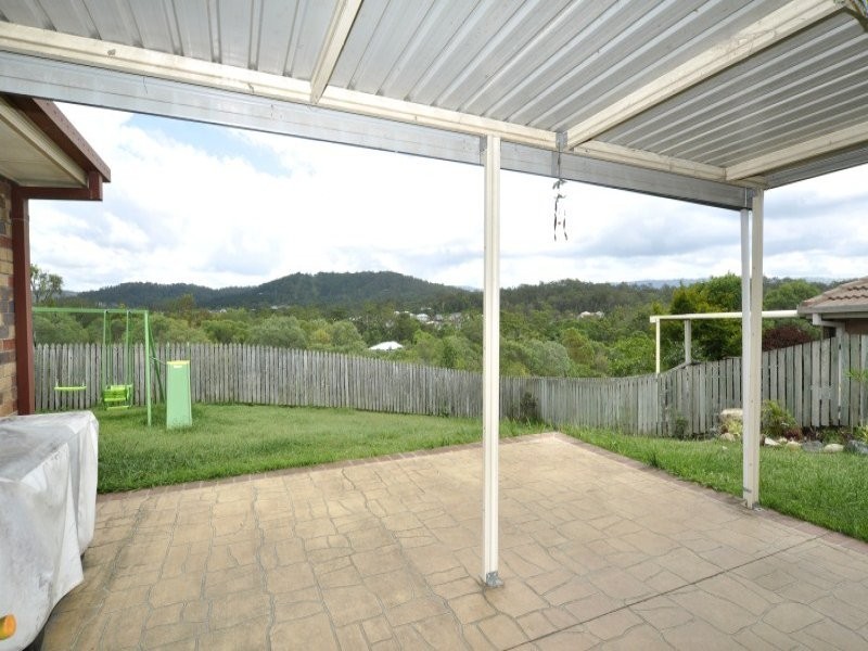 10 Guy Lane, Oxenford QLD 4210