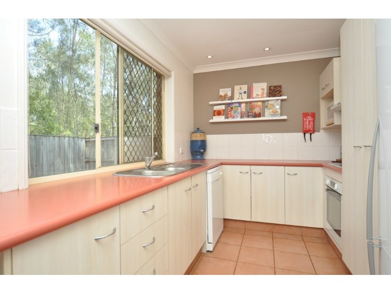 35 TRADE WINDS DRIVE, Helensvale QLD 4212