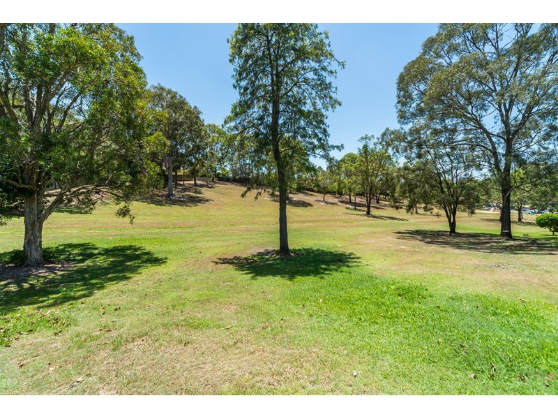 24 Latrobe Avenue, Helensvale QLD 4212