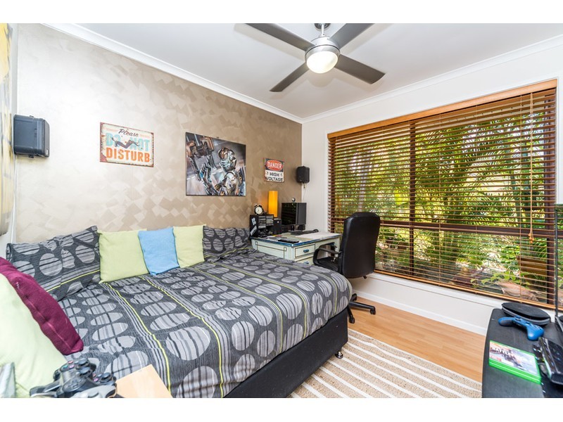 4 Atherton Court, Helensvale QLD 4212