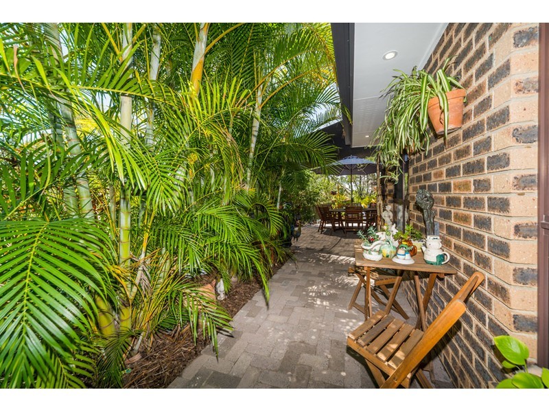 4 Atherton Court, Helensvale QLD 4212