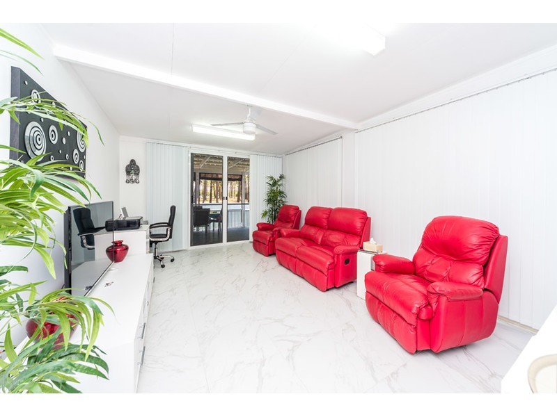 2/7 Woodgate Place, Paradise Point QLD 4216
