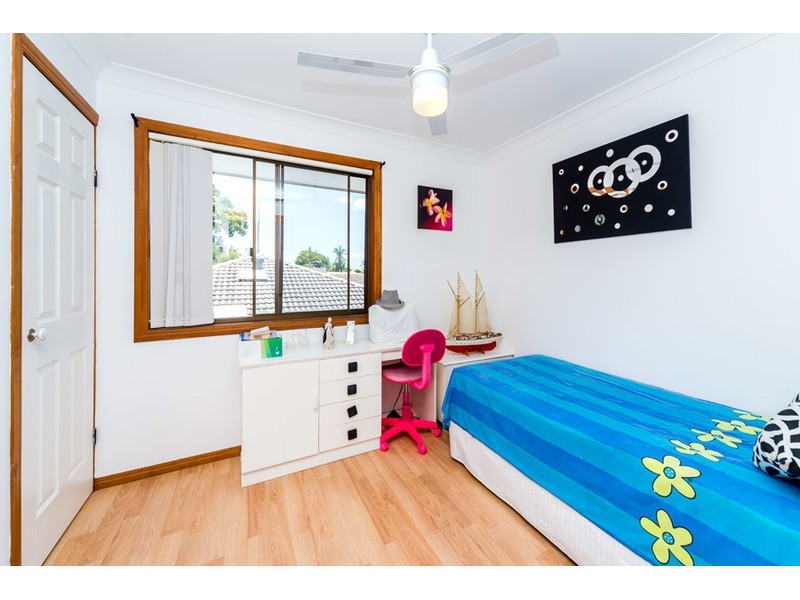 2/7 Woodgate Place, Paradise Point QLD 4216
