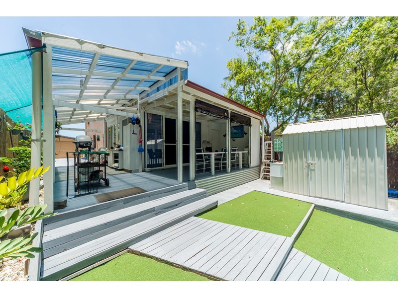 2/7 Woodgate Place, Paradise Point QLD 4216