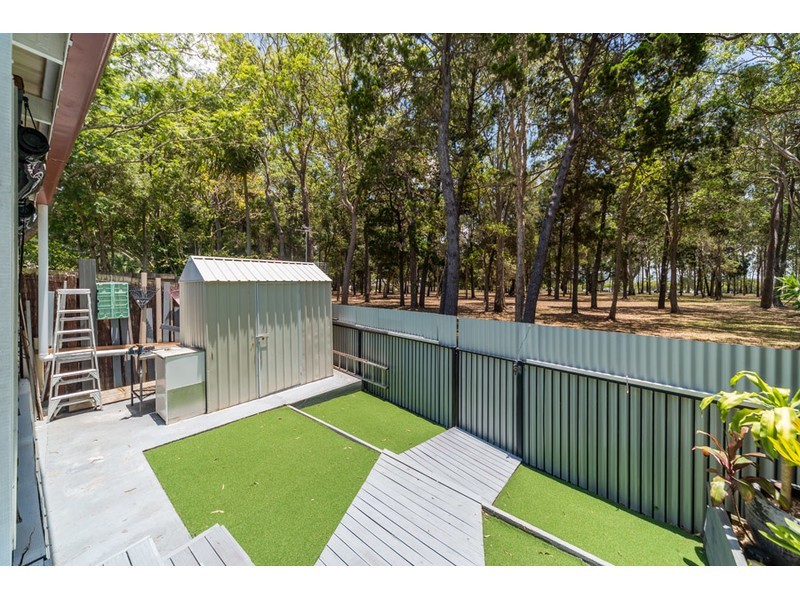 2/7 Woodgate Place, Paradise Point QLD 4216