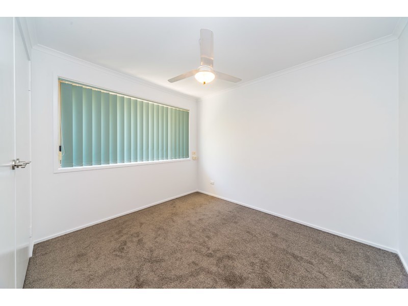 28 Adaminaby Drive, Helensvale QLD 4212