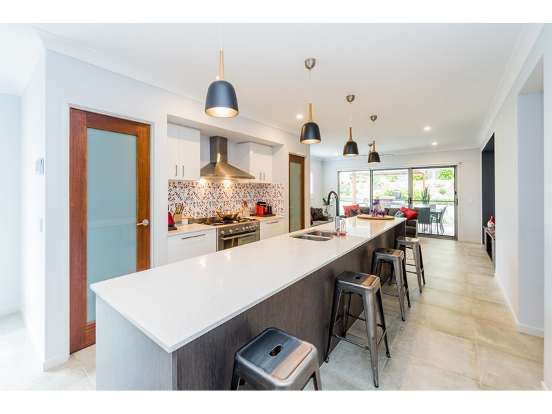 215 Riverstone Crossing, Maudsland QLD 4210