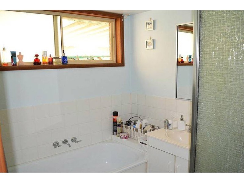 8/8-12 Village Way, Oxenford QLD 4210