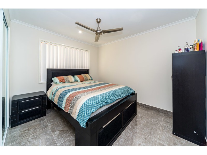 4 Bunya Court, Helensvale QLD 4212