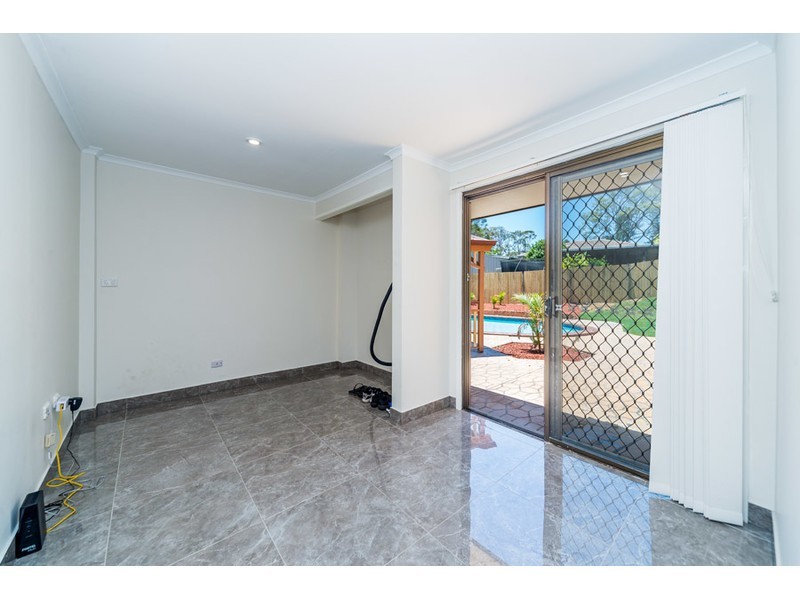 4 Bunya Court, Helensvale QLD 4212