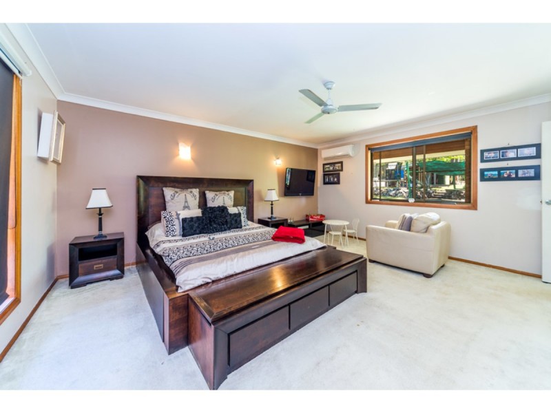 36 Derwent Avenue, Helensvale QLD 4212