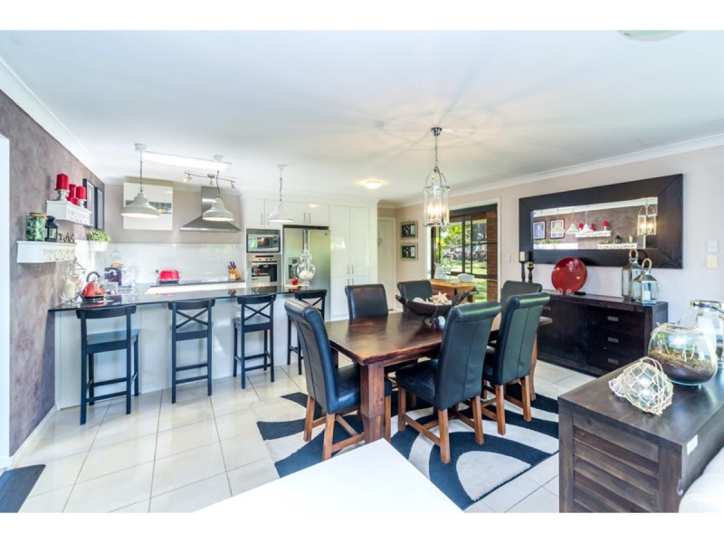 36 Derwent Avenue, Helensvale QLD 4212