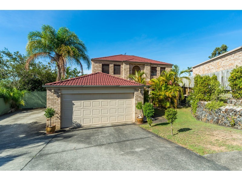 3 Erindale Court, Helensvale QLD 4212