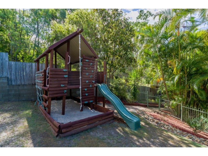 7 Highvale Drive, Helensvale QLD 4212