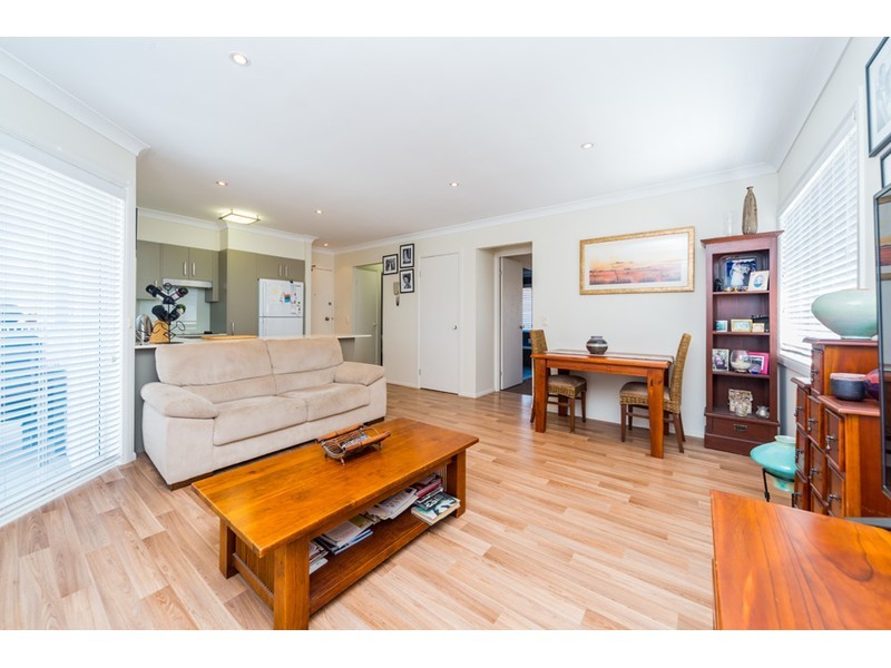 6/8 Madang Crescent, Runaway Bay QLD 4216