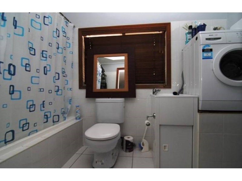 18 Robe Court, Helensvale QLD 4212