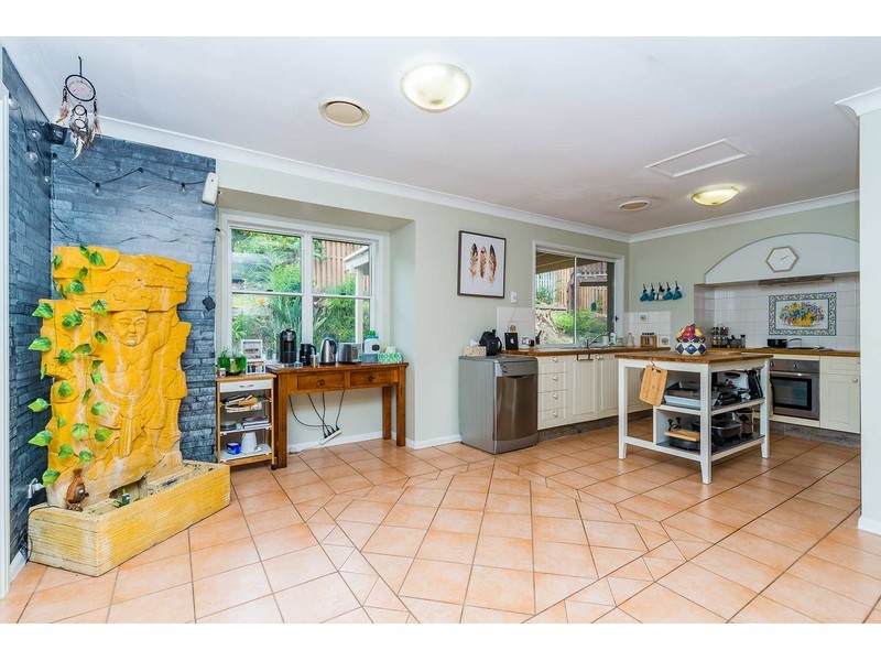 12 Pacific Pines Boulevard, Pacific Pines QLD 4211