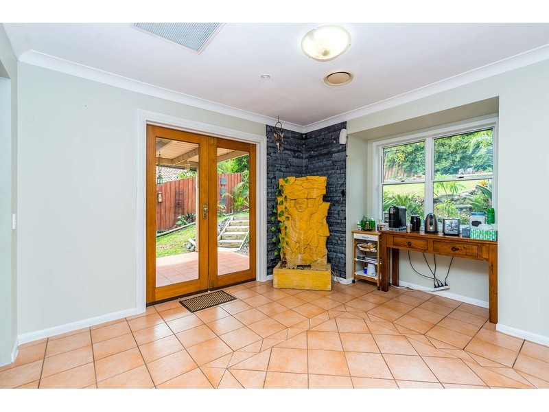 12 Pacific Pines Boulevard, Pacific Pines QLD 4211