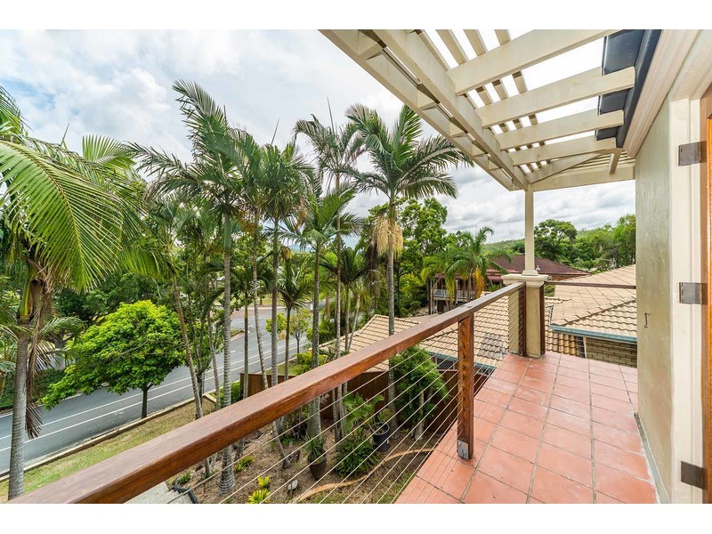 12 Pacific Pines Boulevard, Pacific Pines QLD 4211