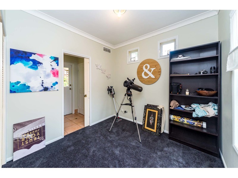 12 Pacific Pines Boulevard, Pacific Pines QLD 4211