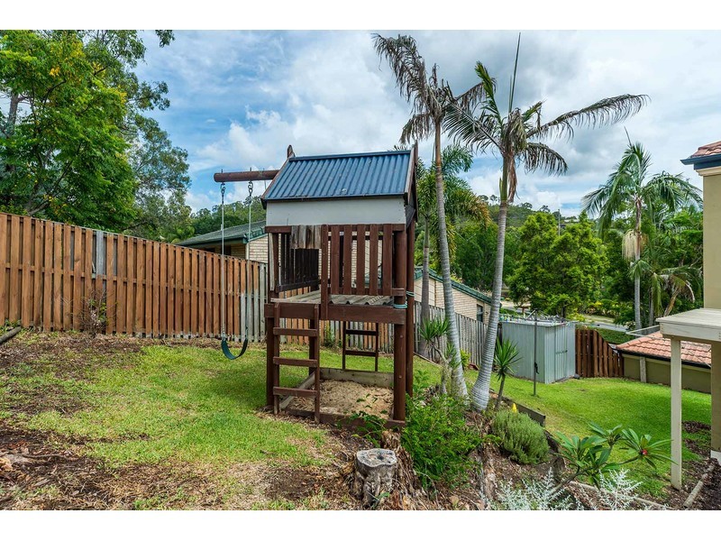12 Pacific Pines Boulevard, Pacific Pines QLD 4211