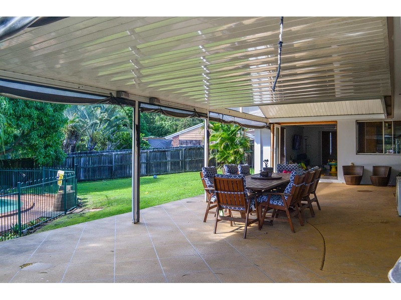 6 Mundulla Place, Helensvale QLD 4212