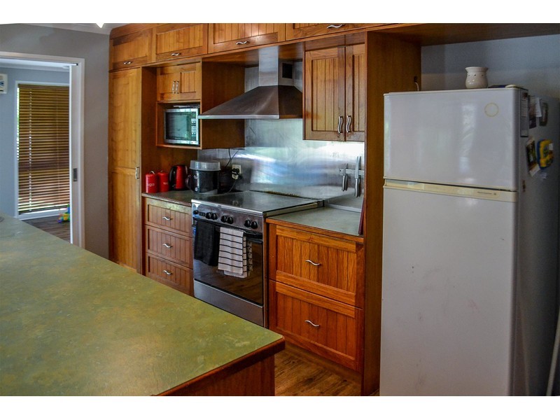 6 Mundulla Place, Helensvale QLD 4212