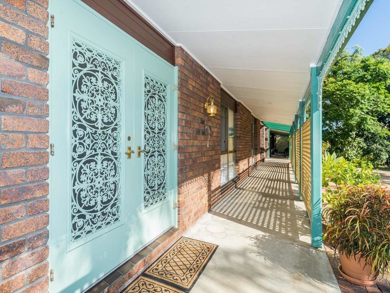 31 Helensvale Road, Helensvale QLD 4212