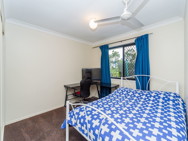 7 Duror Street, Pacific Pines QLD 4211