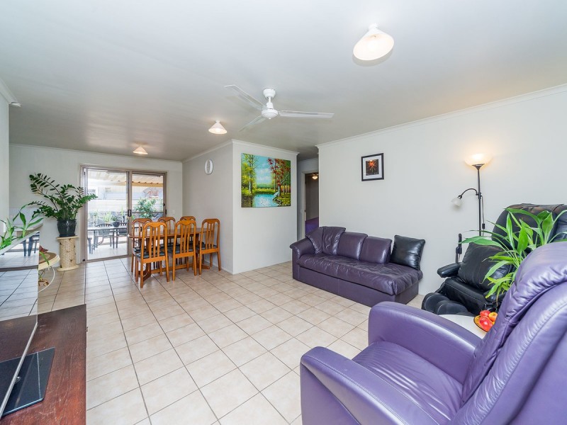 1/6 Oscar Court, Oxenford QLD 4210