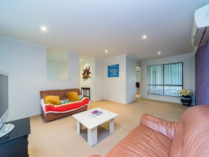 23 Hatutu Street, Pacific Pines QLD 4211