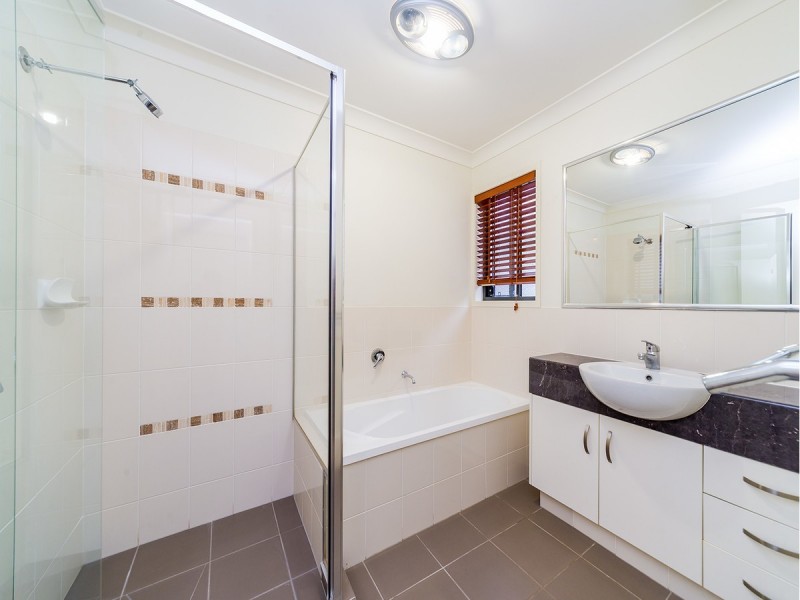 23 Hatutu Street, Pacific Pines QLD 4211