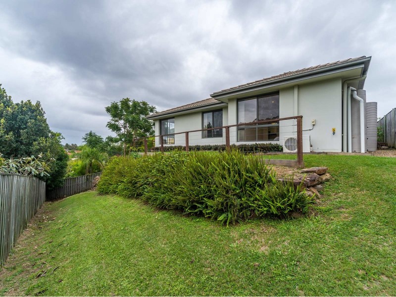 23 Hatutu Street, Pacific Pines QLD 4211