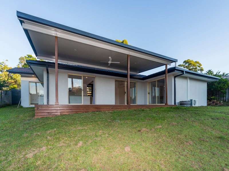 19 Papara Street, Pacific Pines QLD 4211