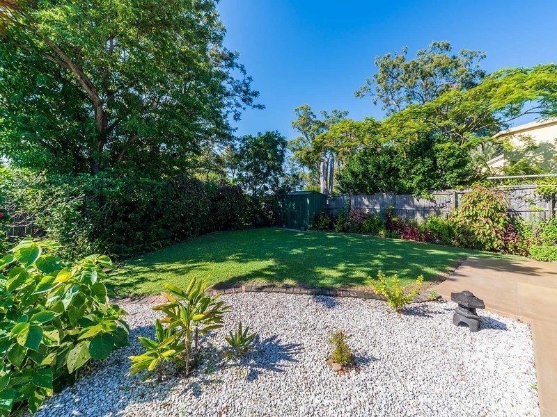 8 Atherton Court, Helensvale QLD 4212